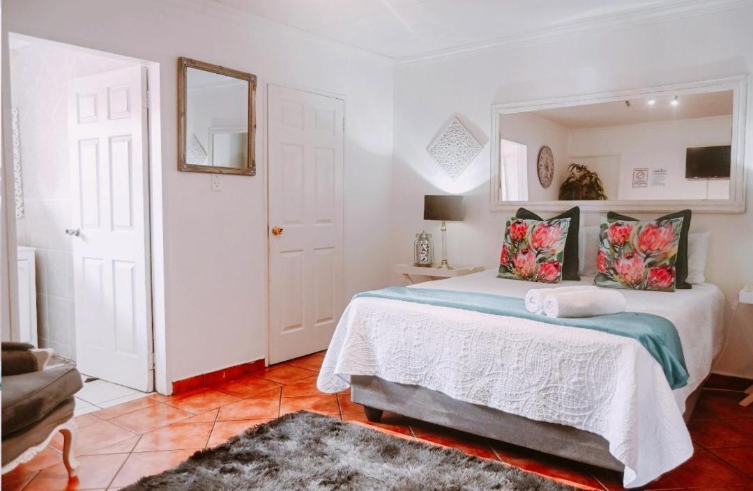 Zhantique Guest House 1- Unit 5 Boksburg Esterno foto