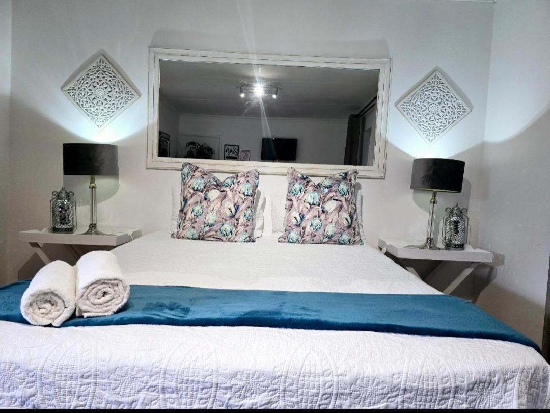 Zhantique Guest House 1- Unit 5 Boksburg Esterno foto
