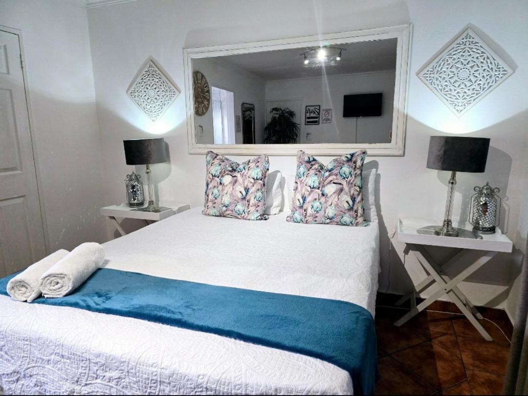 Zhantique Guest House 1- Unit 5 Boksburg Esterno foto